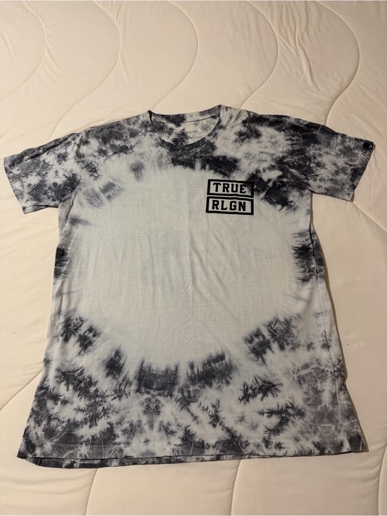 True Religion Other - True Religion Black & White Tie-Dye 'TRUE RLGN' Graphic Tee